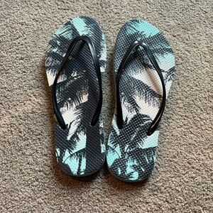 Blue Palm tree flip flops